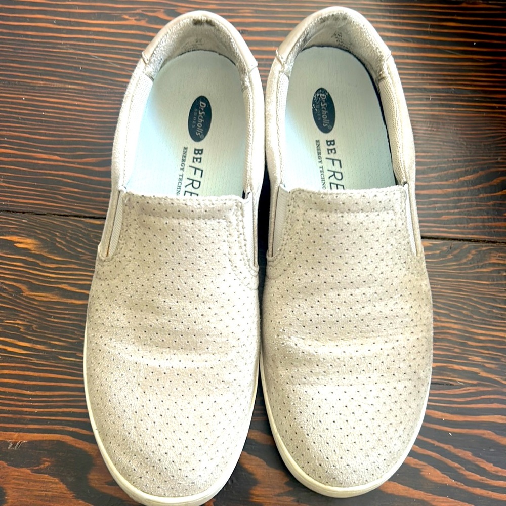 Dr. Scholl's Women's Madison Greige Microfiber Sneaker Size 6